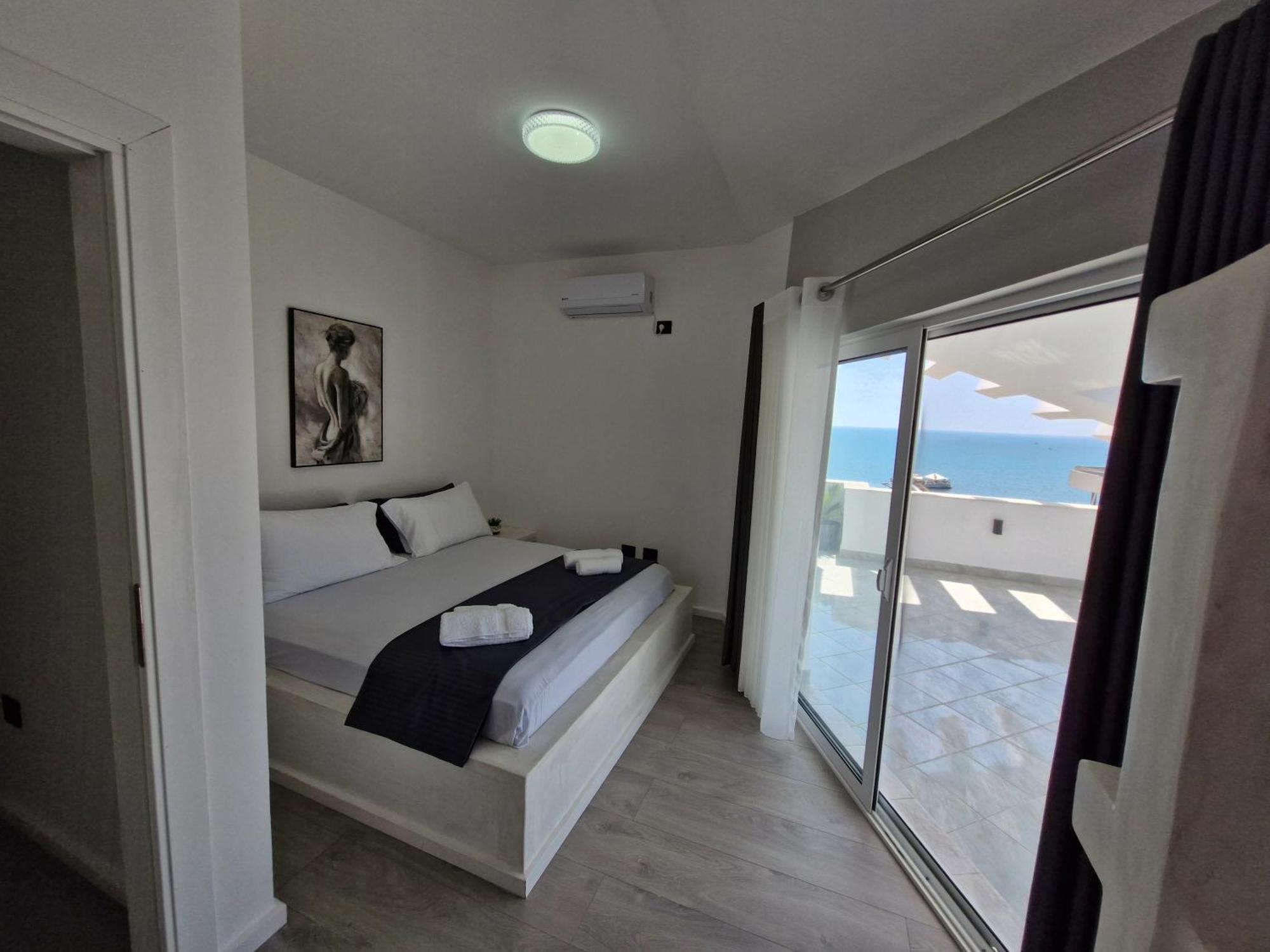 Luxury Penthouse Villa Durres Ngoại thất bức ảnh